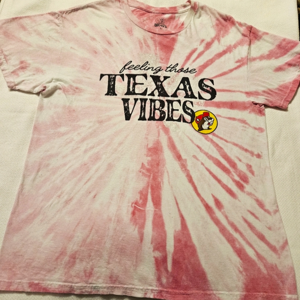 Buccees Tshirt, sz L